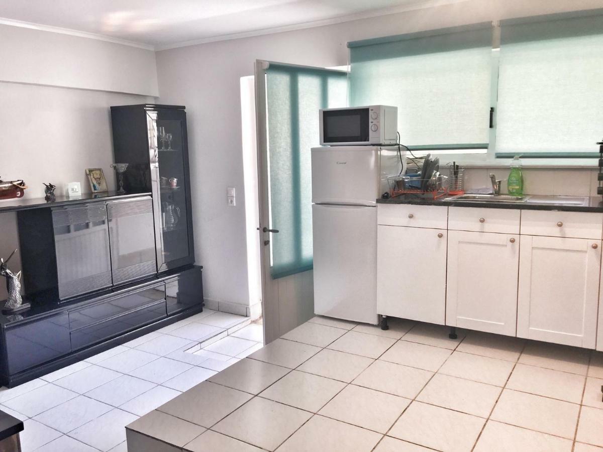 אנביסוס Renovated Apt 100M From Beach Wifi Ac מראה חיצוני תמונה