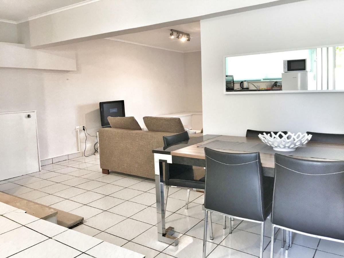 אנביסוס Renovated Apt 100M From Beach Wifi Ac מראה חיצוני תמונה